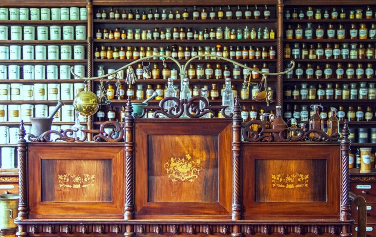 Balcão de farmácia (foto ilustrativa)