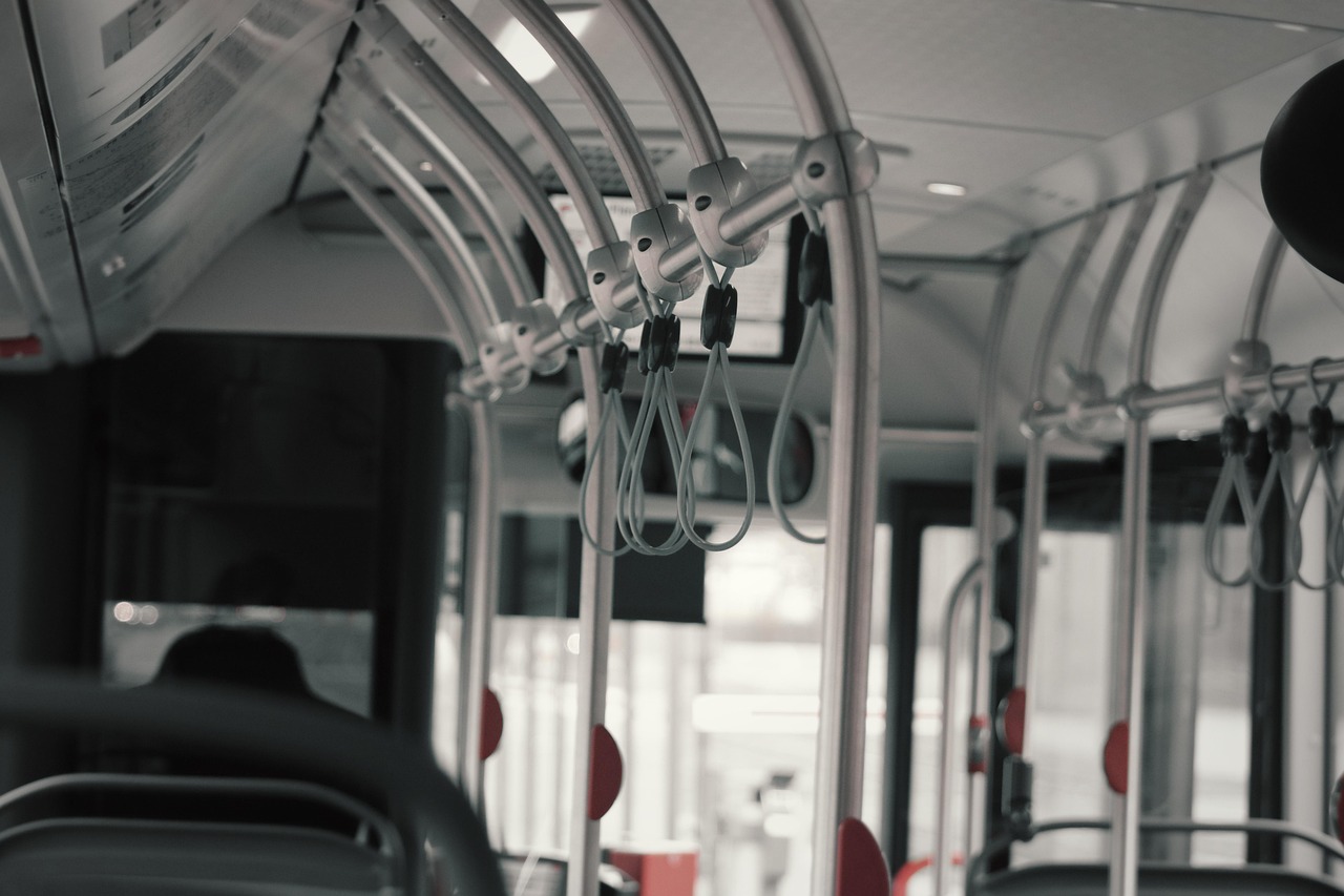 Interior de ônibus (foto ilustrativa)